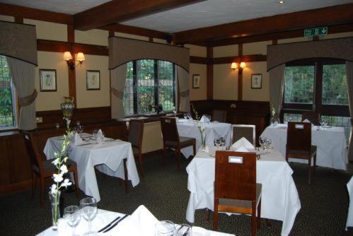 Cisswood House Hotel Horsham Exterior photo
